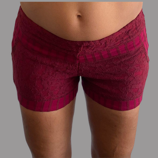 Women Short with 2 lateral pockets STRONG BOOTY Burgundy